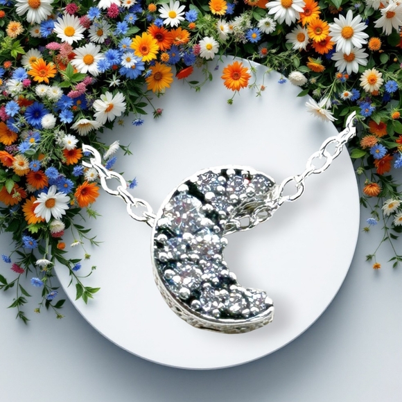 NWOT Sterling silver pave crescent moon charm pendant necklace 18” - Picture 13 of 16